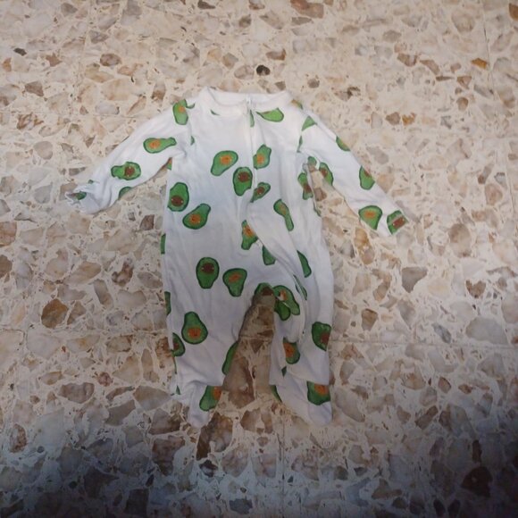 Old Navy Avocado Baby Feeted Pajamas 0-3 Months White Green - Picture 1 of 6